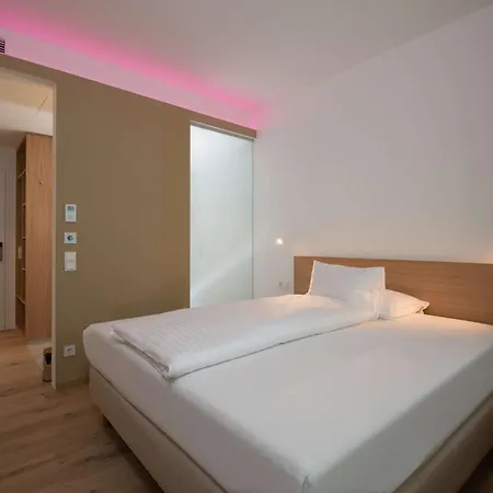 Western Spinnerei 3* Linz