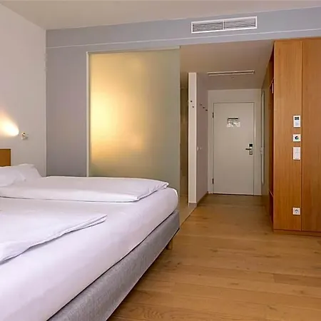 Western Spinnerei Hotel