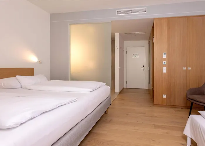 Western Spinnerei Hotel 3*