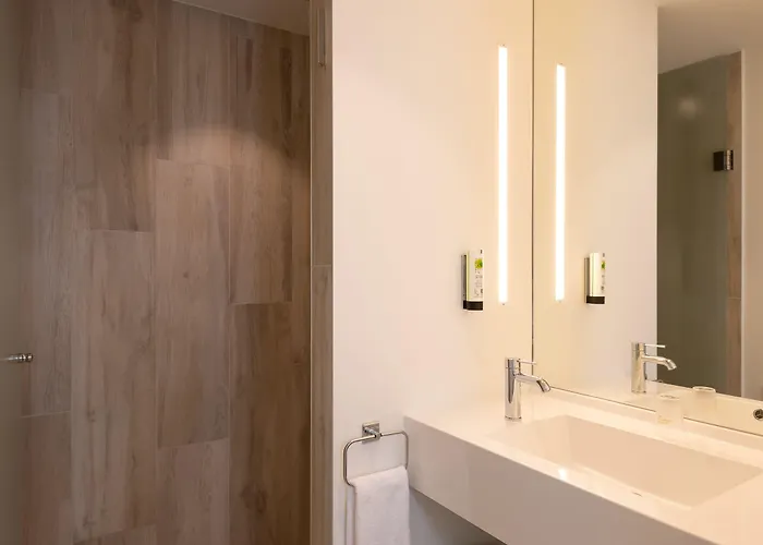 Hotell Western Spinnerei 3*